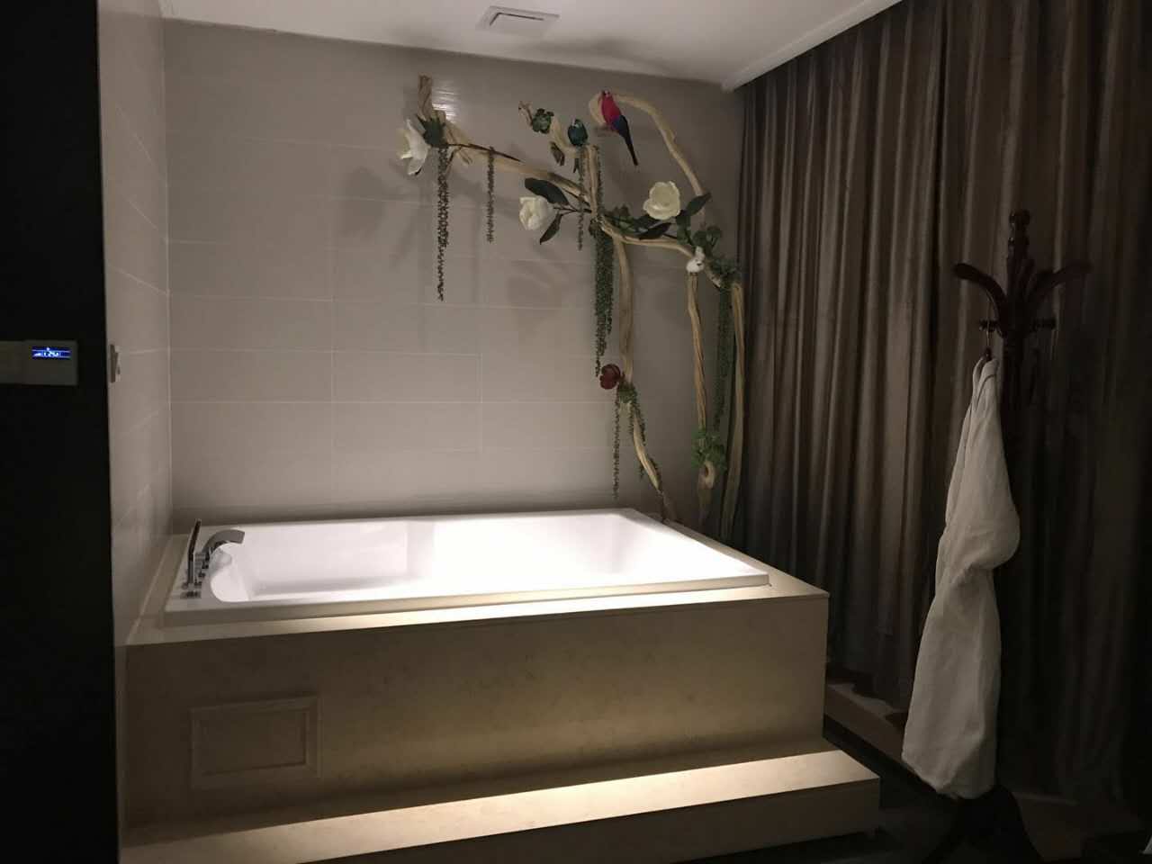 可加钟的成都高级足浴商务会馆,融化日常烦闷和忧郁!