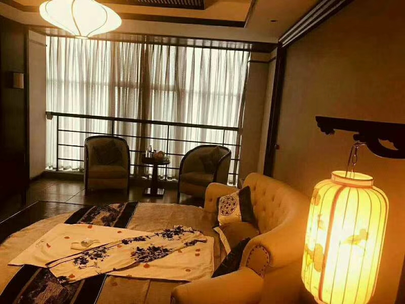 风格独特的北京高端足浴商务会馆,这服务很到位,值得细细品味!