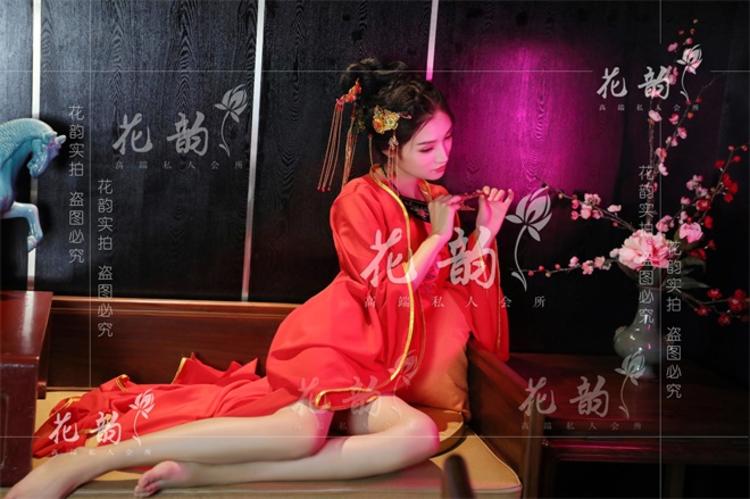 朋友给我介绍的南京桑拿