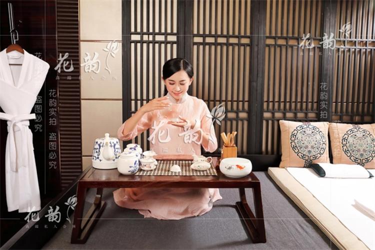 北京这么多洗浴中心我只中意这家，态度好，项目多